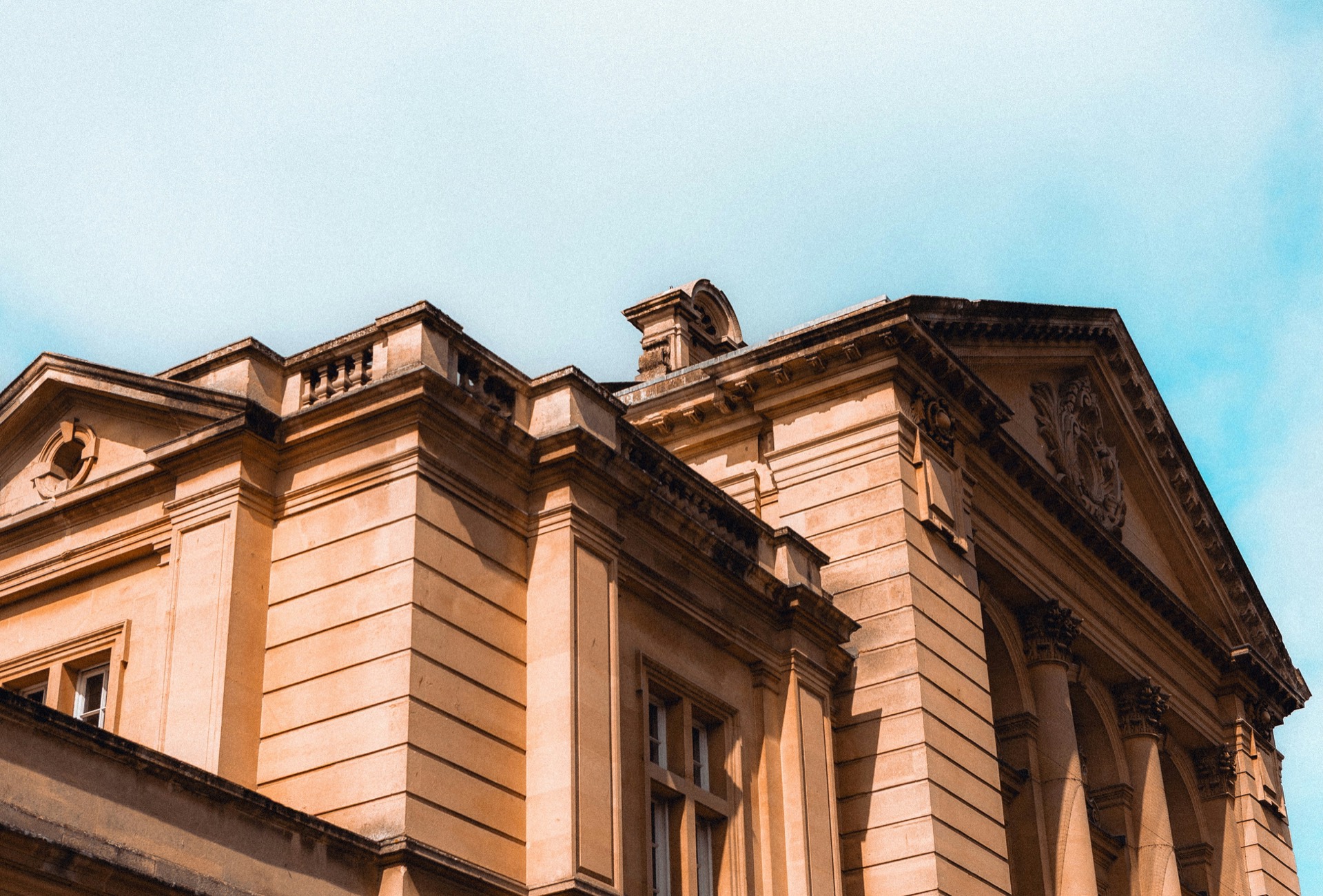 Pension advice in Cheltenham